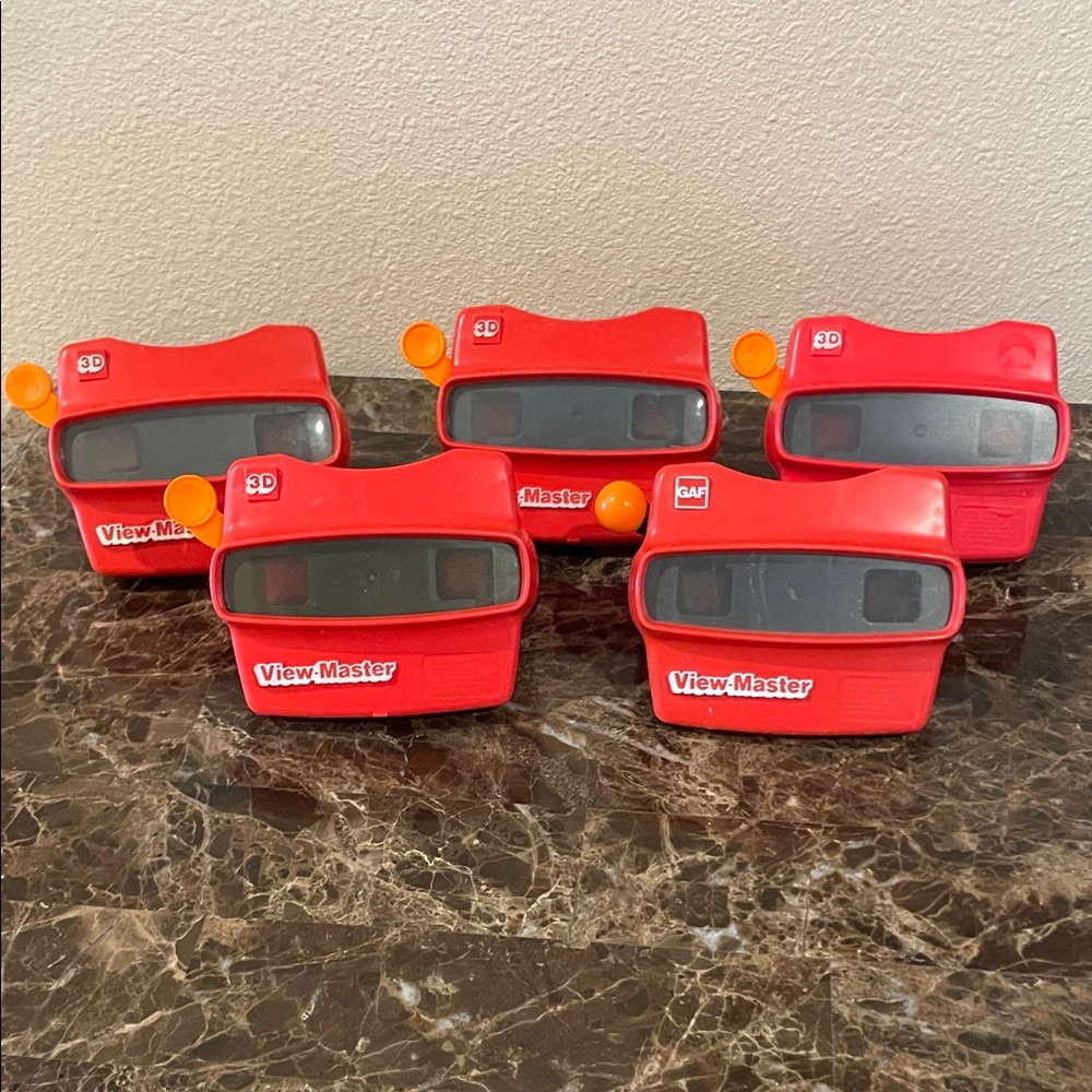 Red View-Master 3D Viewer - Picture 2 of 4